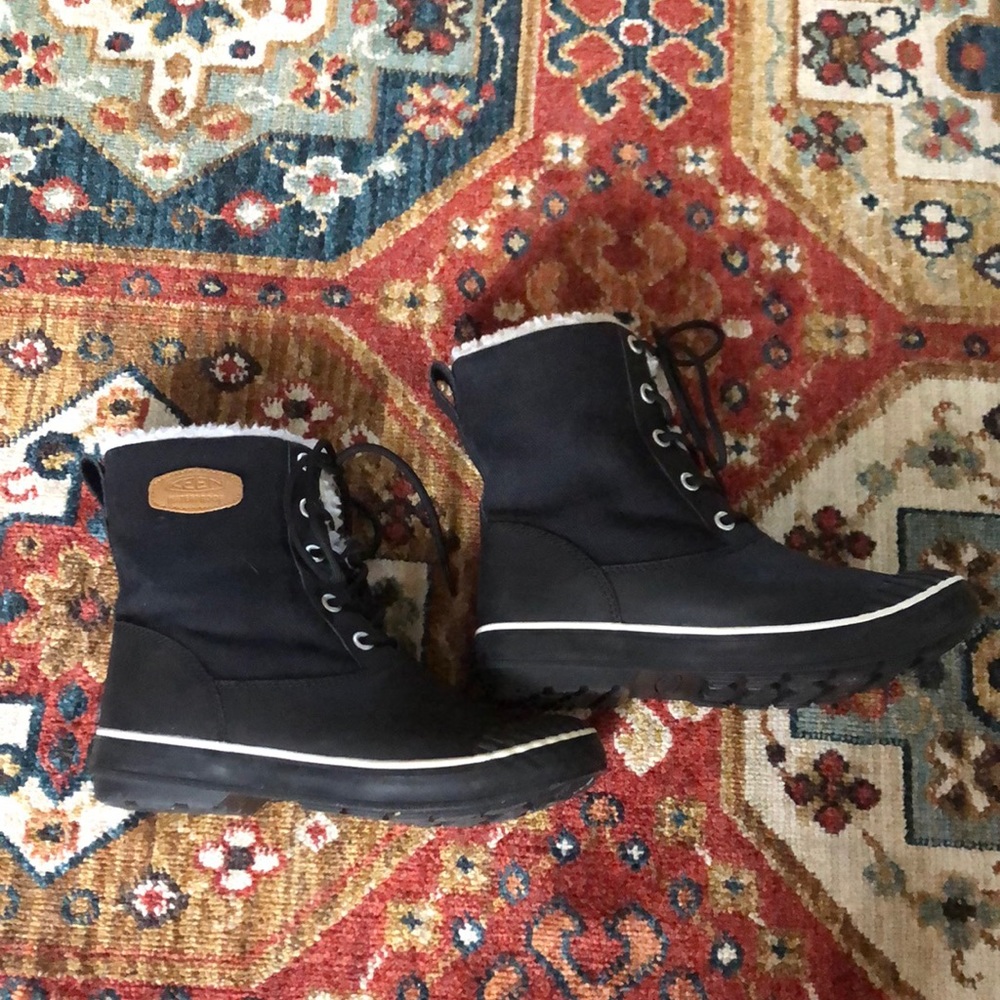 Keen Elsa snow boots